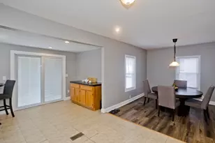 28 Porter St, Springfield, MA 01104 - Photo 16