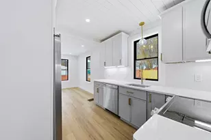 26 Rivulet St, Uxbridge, MA 01569 - Photo 12