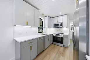 26 Rivulet St, Uxbridge, MA 01569 - Photo 10