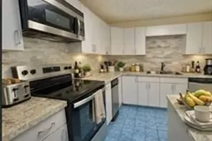 24 Corey St, Everett, MA 02149 - Photo 8