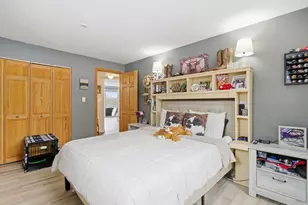 78 Edgelawn Ave, North Andover, MA 01845 - Photo 14