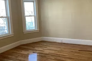 34 Porter St, Malden, MA 02148 - Photo 4