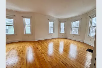 39-41 Rich St #1, Waltham, MA 02451 - Photo 4