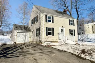 342 Elm St, Braintree, MA 02184 - Photo 1