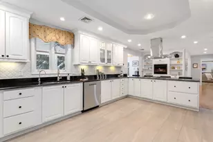 6 Cabral Dr, Middleton, MA 01949 - Photo 8