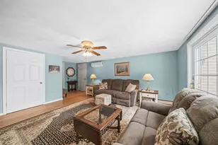 21 Herbert St, Wakefield, MA 01880 - Photo 8