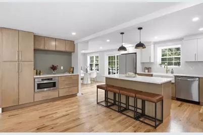 48 Brand Ave, Wilmington, MA 01887 - Photo 2