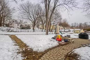 337 Westfield Rd, Holyoke, MA 01040 - Photo 28