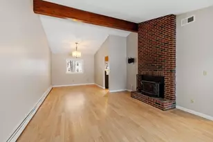 101 Elmcrest Rd, North Andover, MA 01845 - Photo 4