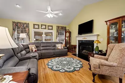 3 Larkspur Cir #3, Georgetown, MA 01833 - Photo 10