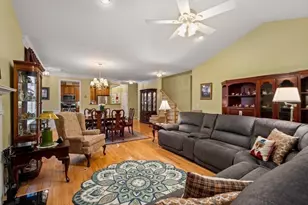 3 Larkspur Cir, Georgetown, MA 01833 - Photo 32