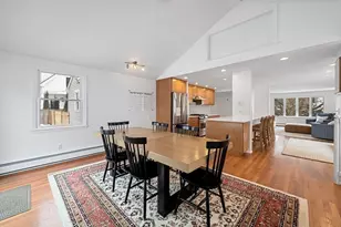 265 Elsinore St, Concord, MA 01742 - Photo 4