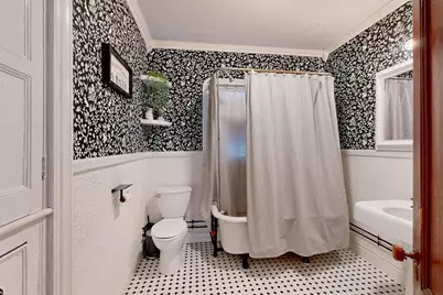 142 Washington Ave, Winthrop, MA 02152 - Photo 24