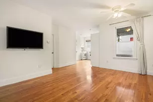 35 Story St, Boston, MA 02127 - Photo 4
