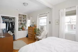 35 Story St, Boston, MA 02127 - Photo 6