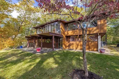 134 Rangeley Rd, Brookline, MA 02467 - Photo 24