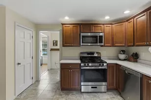 43 Hobart St, Danvers, MA 01923 - Photo 20