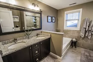 36 Compass Point Dr, Douglas, MA 01516 - Photo 18