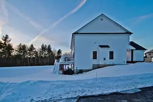 36 Compass Point Dr, Douglas, MA 01516 - Photo 4