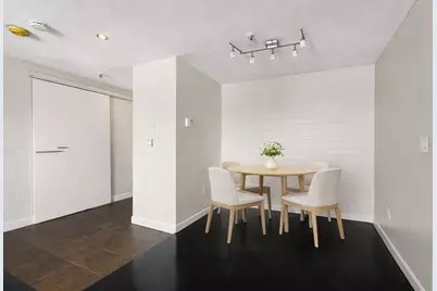 115 W Squantum St #811, Quincy, MA 02171 - Photo 2