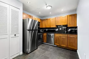 115 W Squantum St, Quincy, MA 02171 - Photo 4
