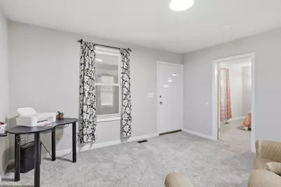 83 Oakdale St, Springfield, MA 01104 - Photo 18