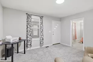 83 Oakdale St, Springfield, MA 01104 - Photo 18