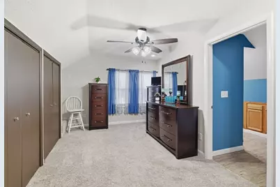 83 Oakdale St, Springfield, MA 01104 - Photo 20