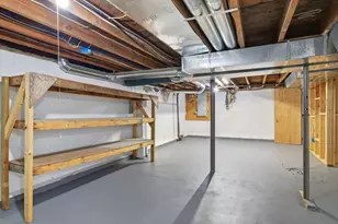 83 Oakdale St, Springfield, MA 01104 - Photo 30