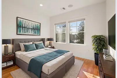 18 Robert St #14, Boston, MA 02131 - Photo 14