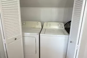 131 Josephine Ave, Somerville, MA 02144 - Photo 4