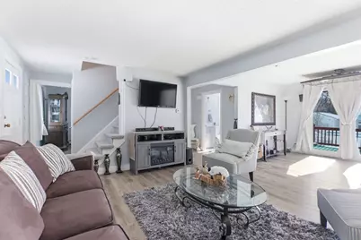 42 Anthony St, Agawam, MA 01001 - Photo 12