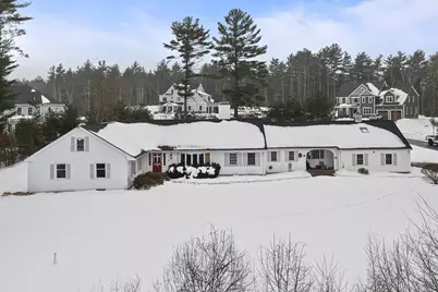 8 Conway Ln, Foxboro, MA 02035 - Photo 2