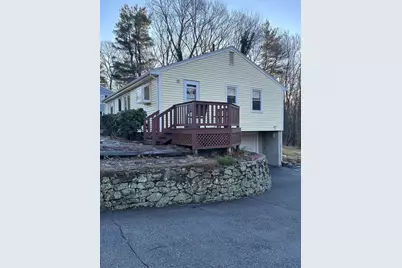 48 Hemlock Dr, Holliston, MA 01746 - Photo 4