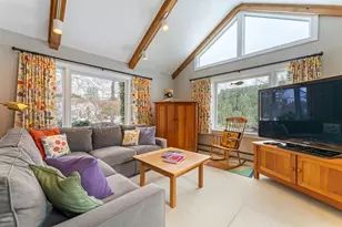 73 Hartman Rd, Newton, MA 02459 - Photo 8