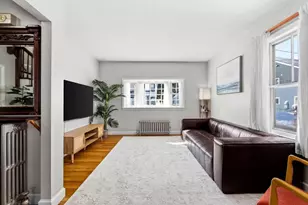 23 Ellsworth Ave, Melrose, MA 02176 - Photo 4