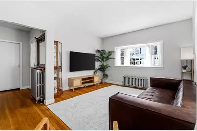 23 Ellsworth Ave, Melrose, MA 02176 - Photo 6