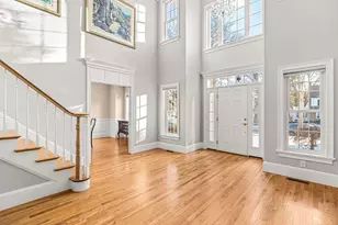 45 Bacon St, Winchester, MA 01890 - Photo 4