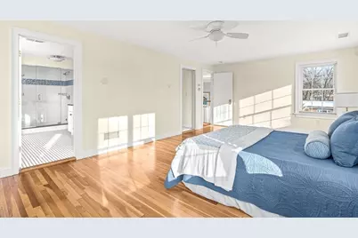 45 Bacon Street, Winchester, MA 01890 - Photo 24