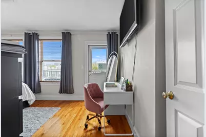 320 W Broadway #4, Boston, MA 02127 - Photo 8