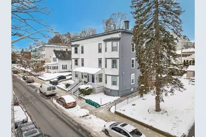 18 Crystal St, Worcester, MA 01603 - Photo 2