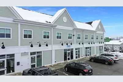 190 State #Upper 5, Newburyport, MA 01950 - Photo 2