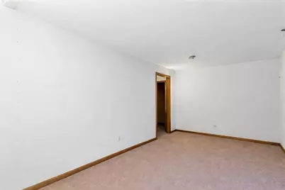 16 Felton St, Woburn, MA 01801 - Photo 30