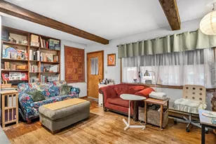 16 Felton St, Woburn, MA 01801 - Photo 8