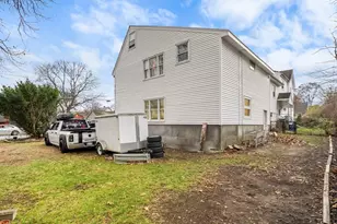 16 Felton St, Woburn, MA 01801 - Photo 34