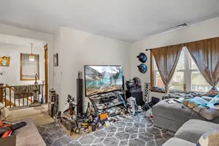 16 Felton St, Woburn, MA 01801 - Photo 24