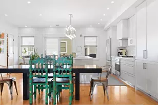 138 W 3rd St, Boston, MA 02127 - Photo 8