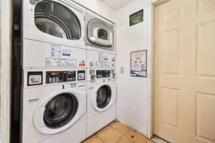 433 W Elm St, Brockton, MA 02301 - Photo 28