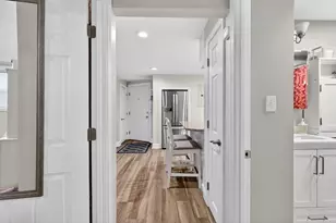 433 W Elm St, Brockton, MA 02301 - Photo 26