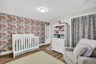 433 W Elm St, Brockton, MA 02301 - Photo 16